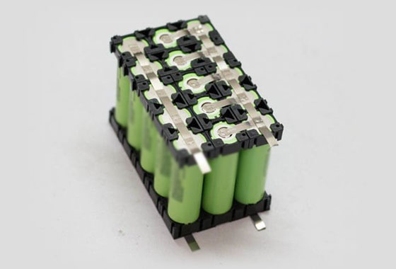 Rust and corrosion prevention solutions for aluminum battery cells